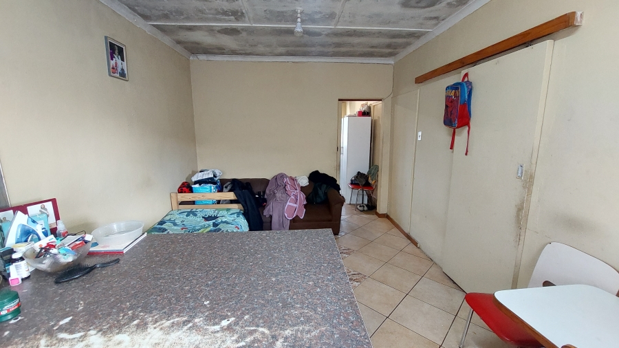 5 Bedroom Property for Sale in Ravensmead Western Cape